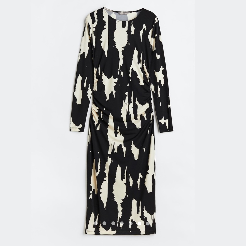 NWT Ruched Bodycon Dress, Sz M